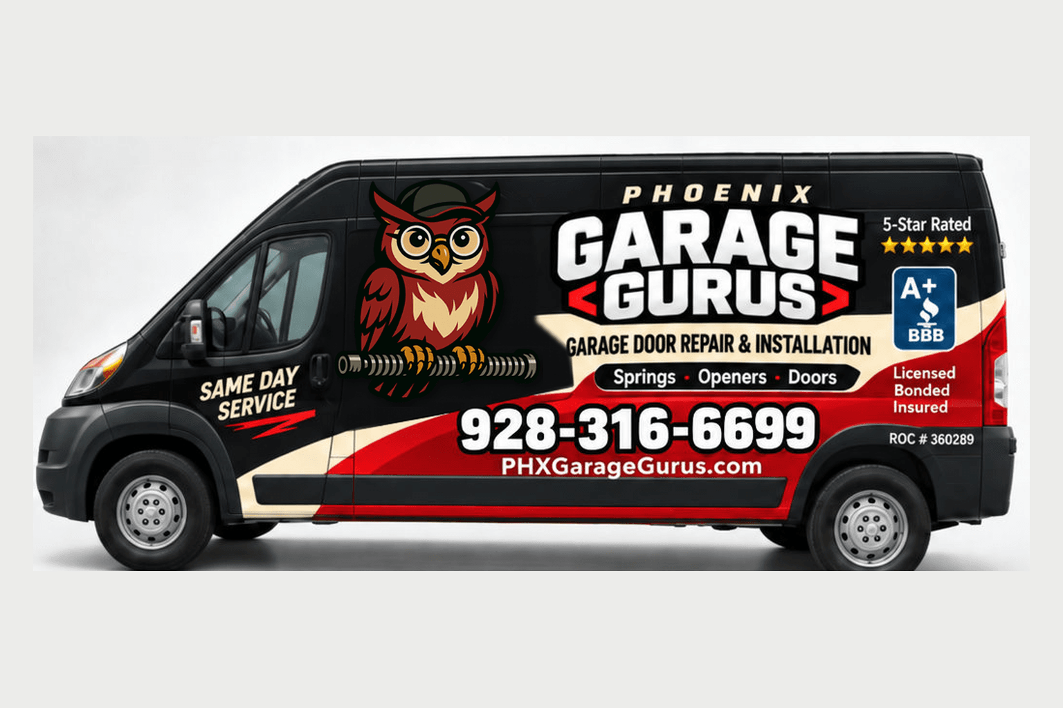Garage Gurus van pulling into a Phoenix driveway